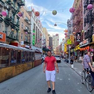 Meet your Posher, Manuel